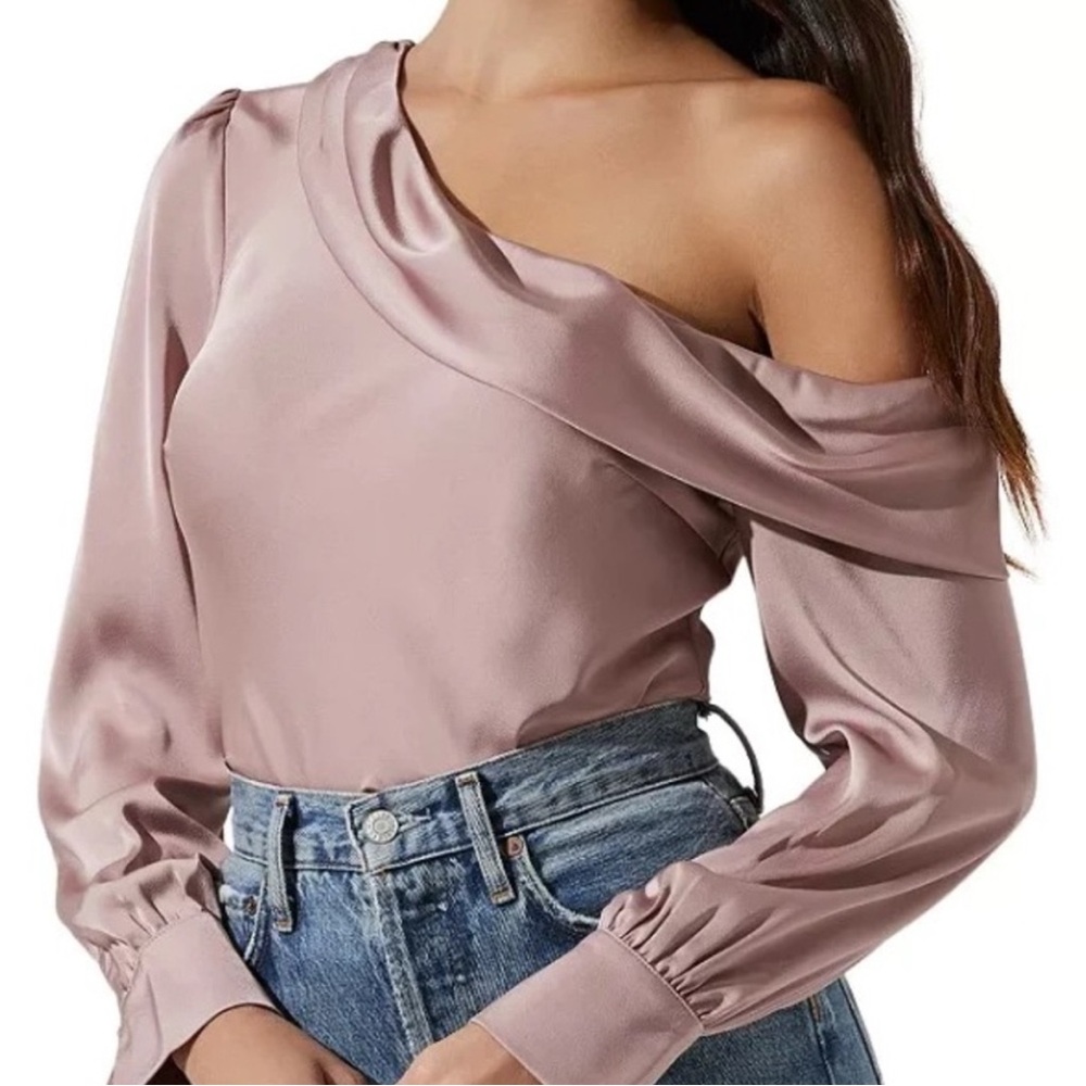 ASTR The Label Ellen Top - Pink (S)